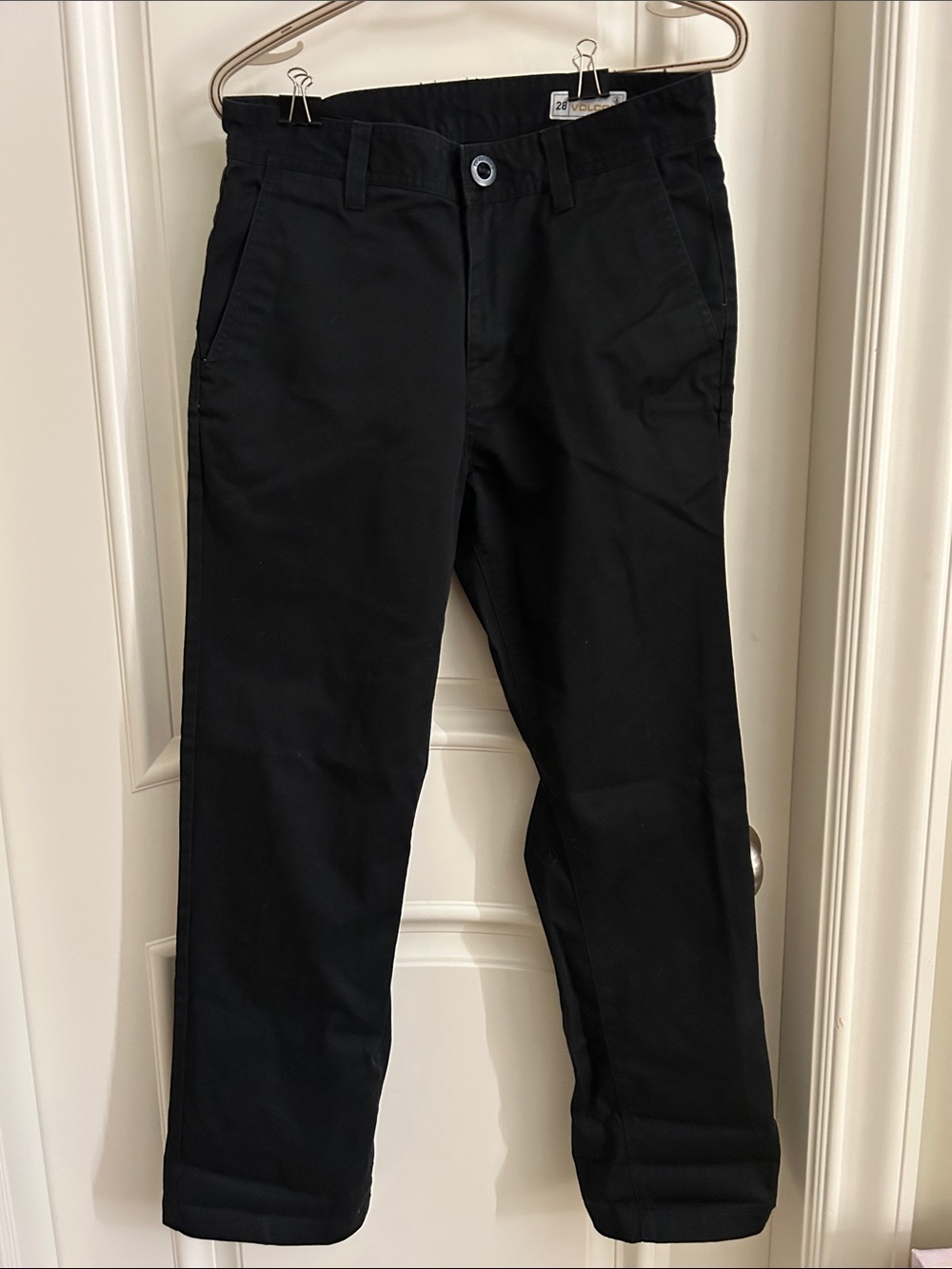 Men’s Volcom black chinos size 28